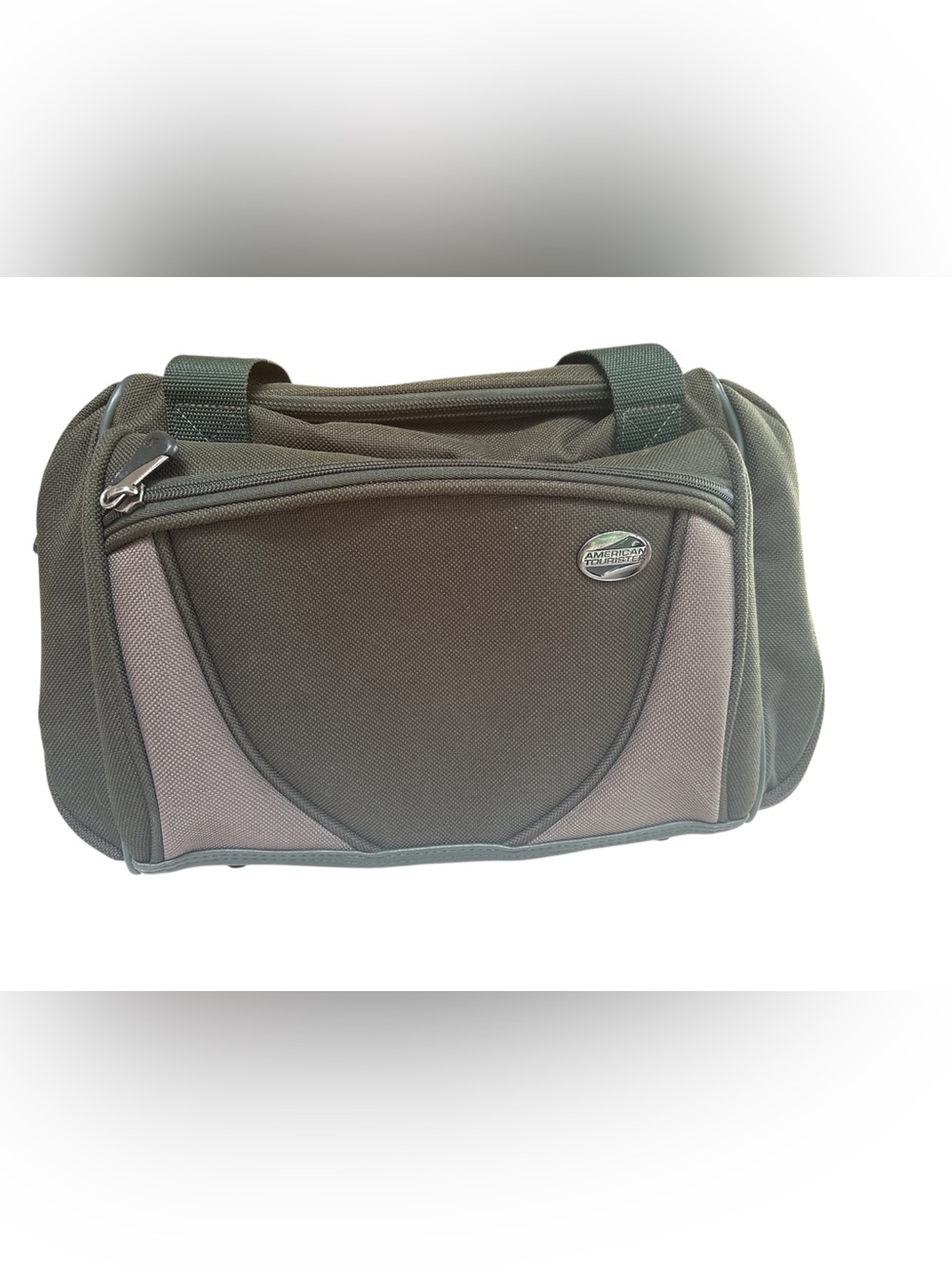 American Tourister Forester III Forest Green Small Duffle Bag Carry On